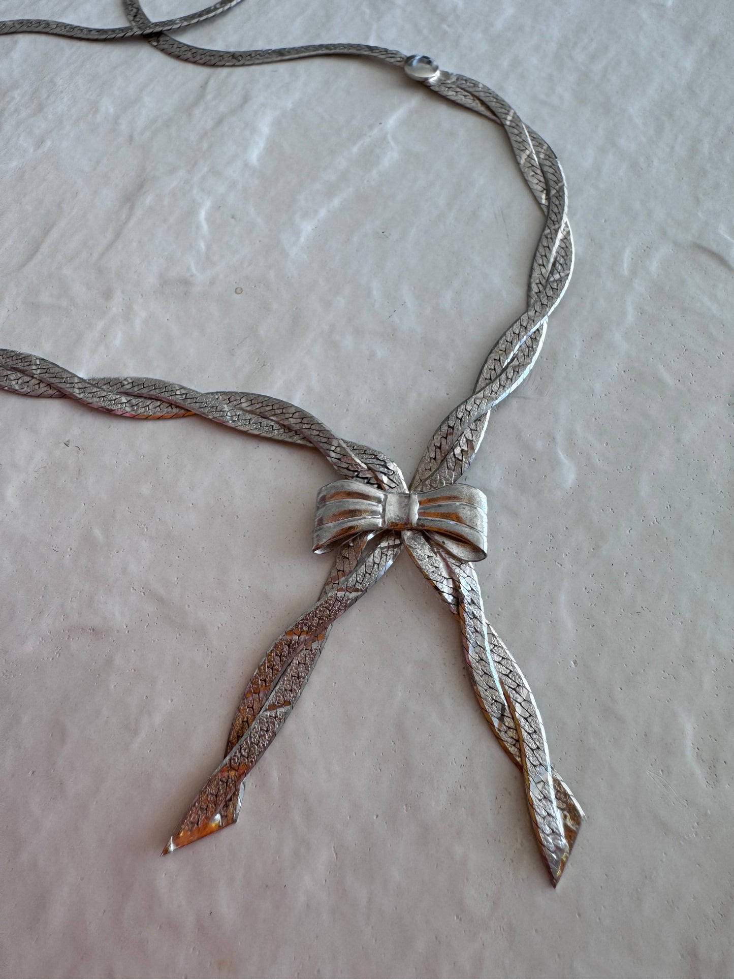 Vintage Sterling Silver Herringbone Chain Bow Necklace 18 Inches