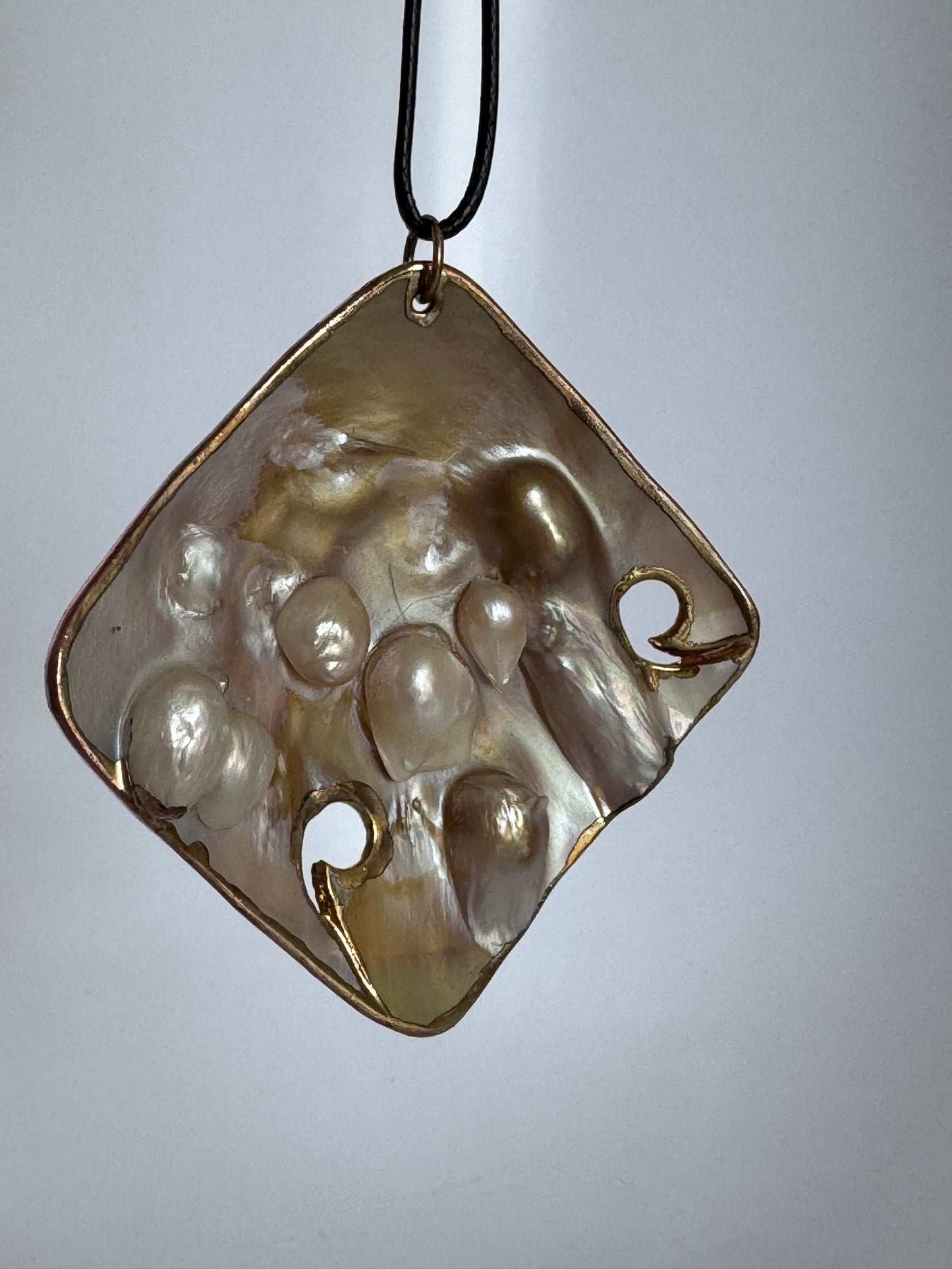 Vintage Large Square Blister Pearl & Mother of Pearl Pendant Necklace - Natural Pearl with Gold Foil Edges
