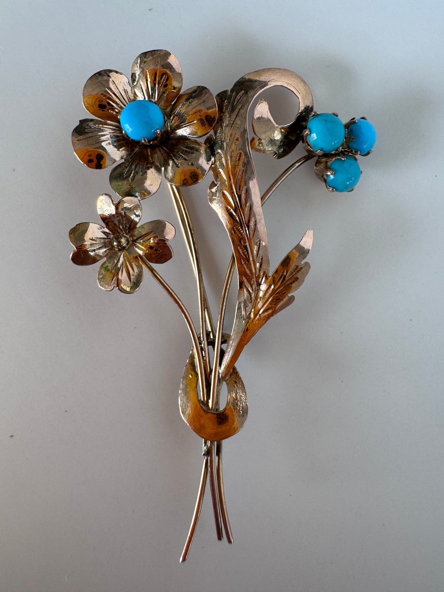 1940s estate rose gold floral brooch with turquoise cabochons, vintage dimensional flower pin jewelry
