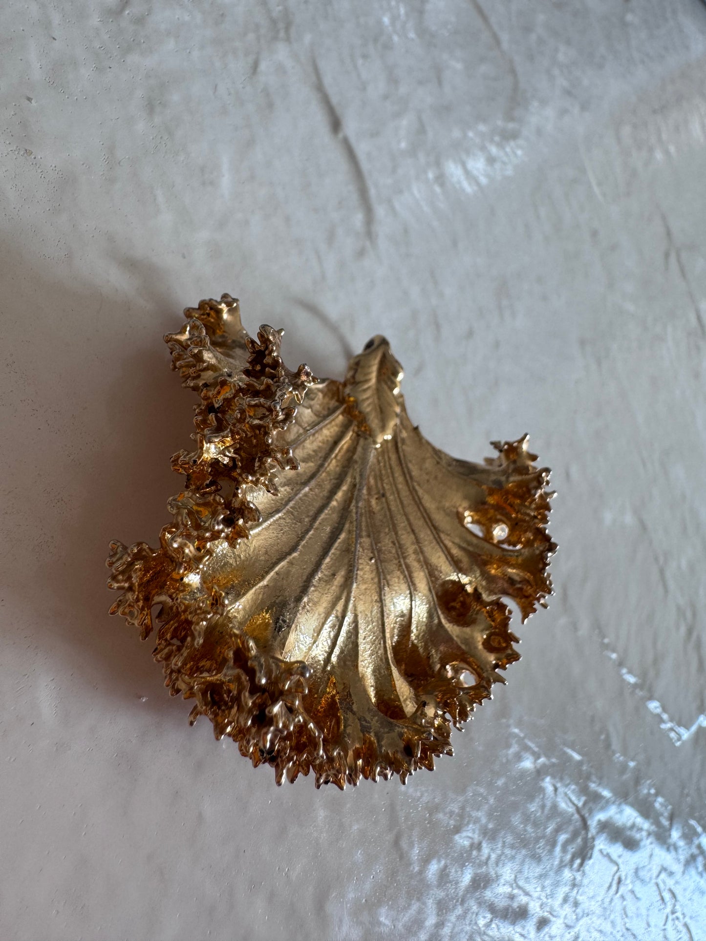 Estate 24K gold dipped natural kale leaf pendant showing detailed botanical texture with ruffled edges and natural veining