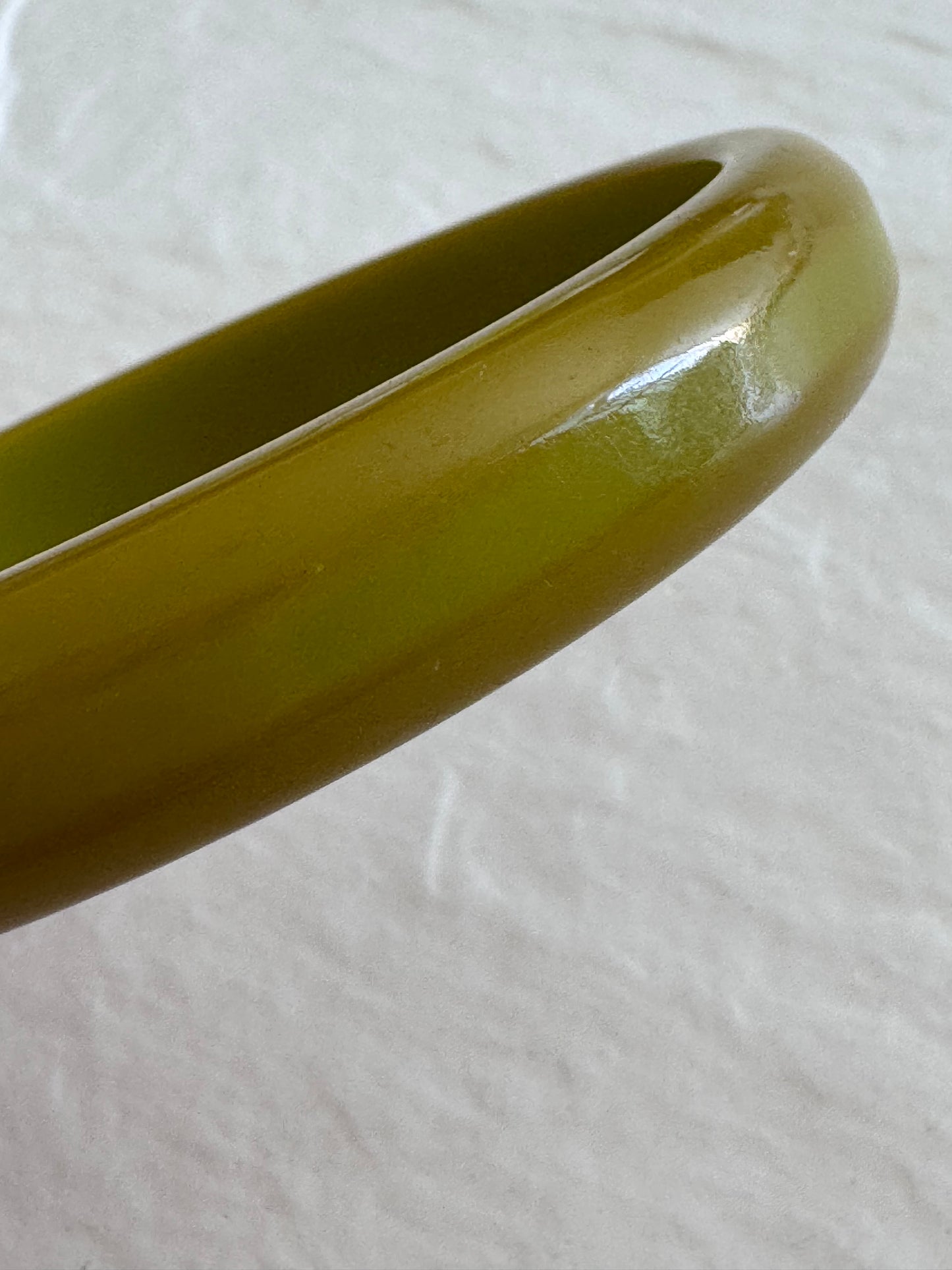 Estate Vintage Bakelite Bangle Bracelet Olive Green Chunky Wide Band Art Deco Style