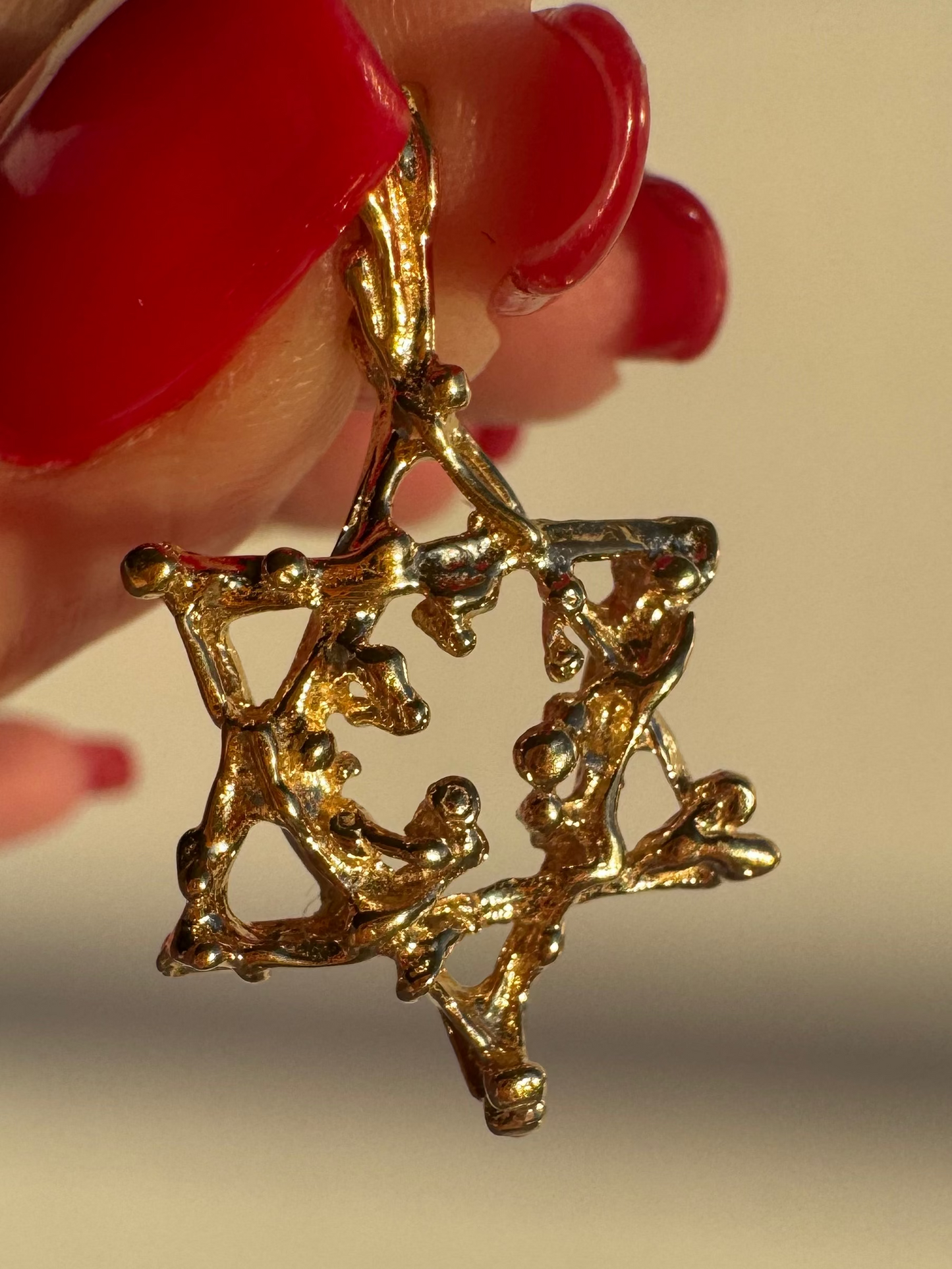 Vintage 1970s Brutalist Star of David Pendant