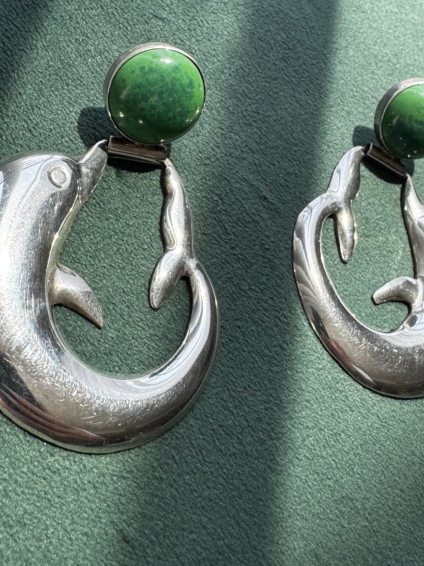 Vintage Mexico Sterling Silver Dolphin Earrings Green Aventurine Cabochon Clip On Mermaid Life