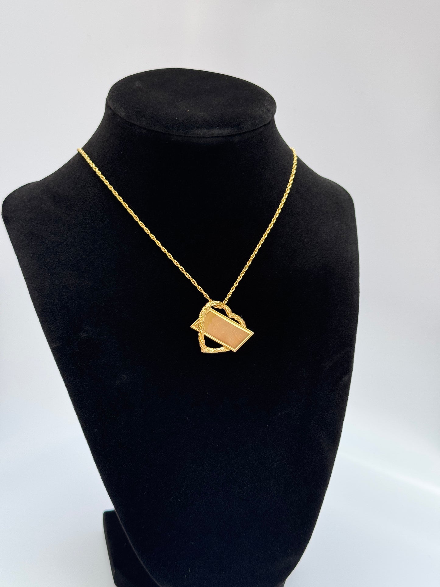 Vintage 14k gold heart-shaped rope chain pendant with gold cartouche, converted from brooch, 4.95 grams estate jewelry