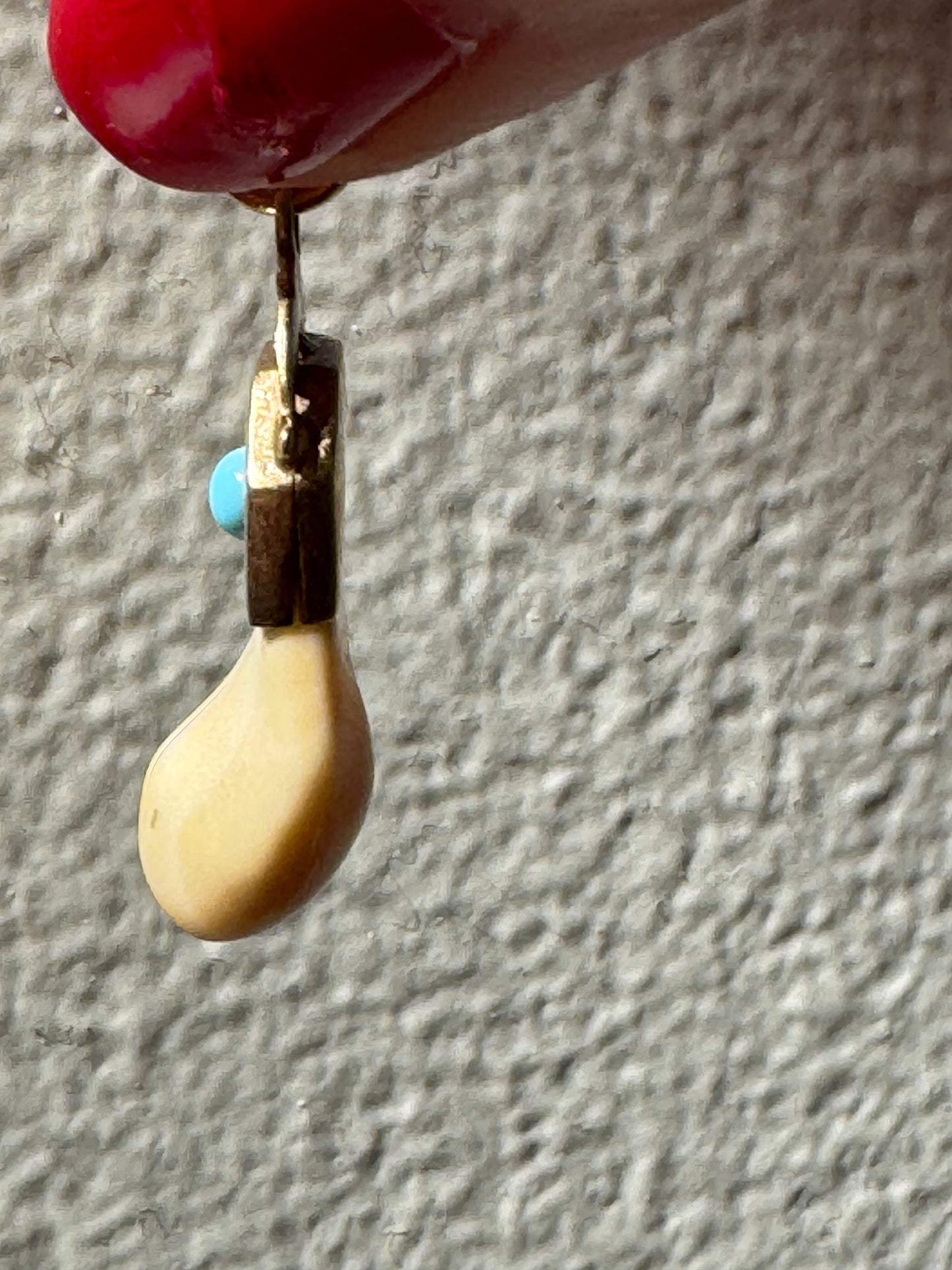 Vintage Estate 10K Gold Elks Tooth Charm Pendant Enamel Turquoise