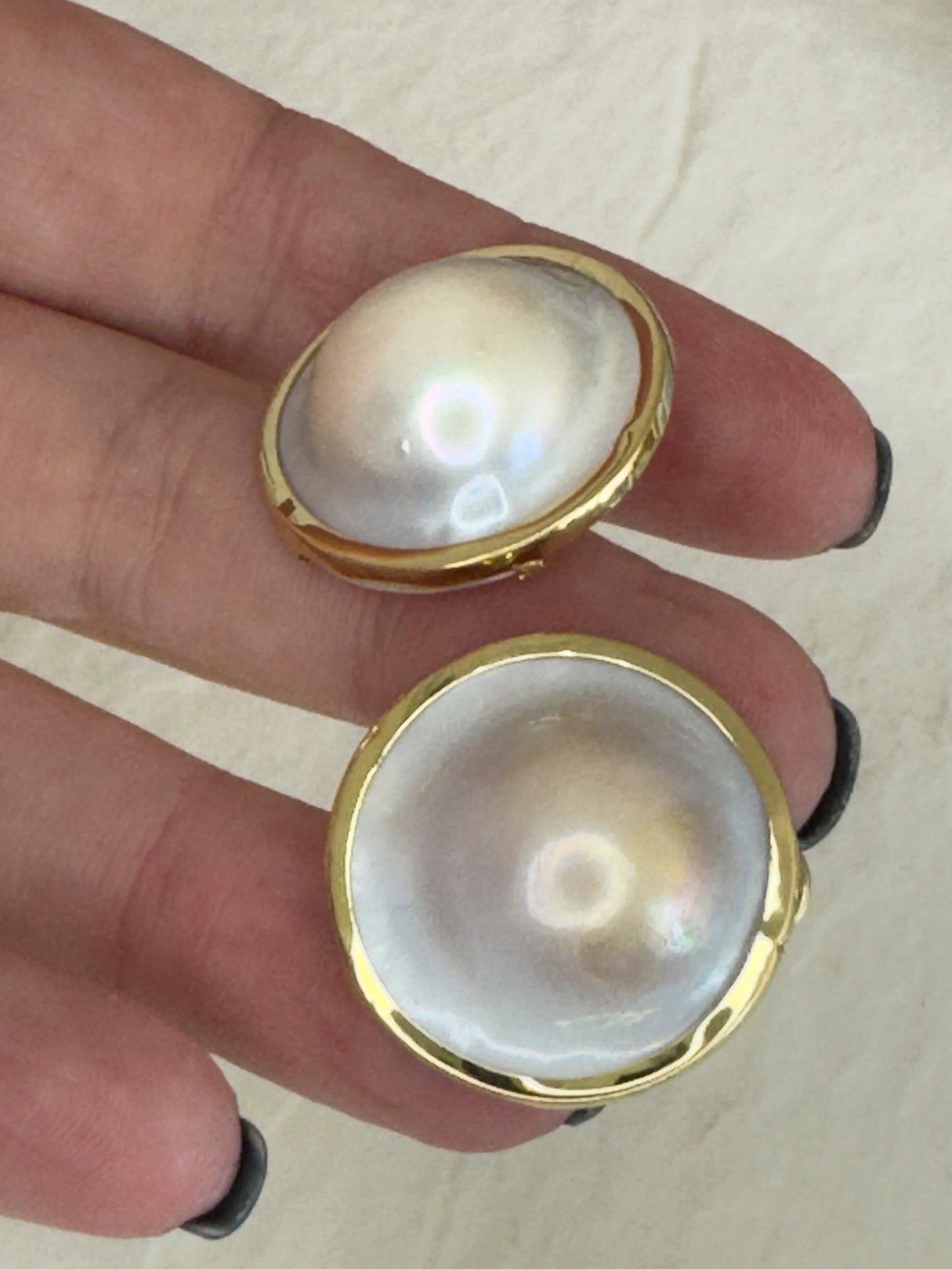 Vintage 14K Gold Large Mabe Pearl Earrings - 20mm Natural Pearl French Clip Statement Earrings
