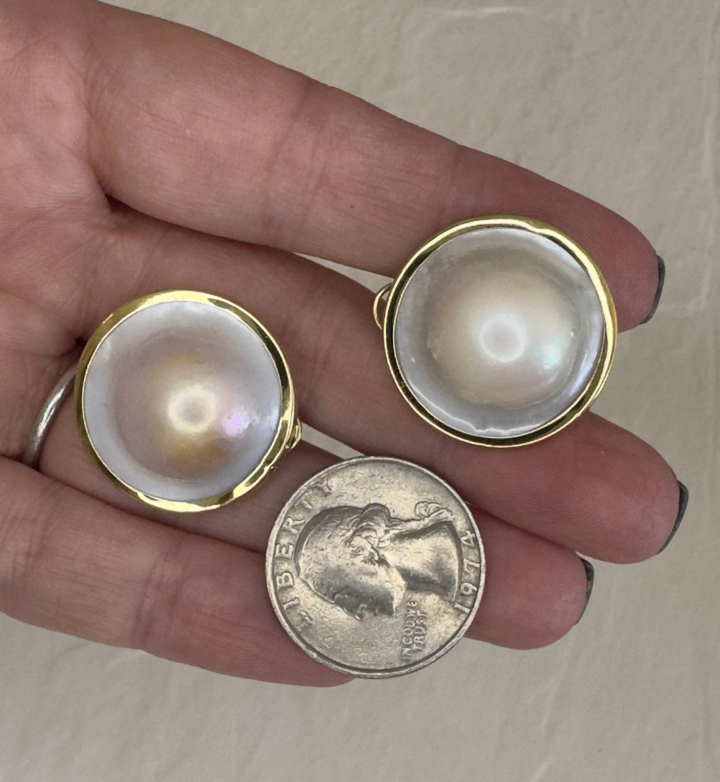 Vintage 14K Gold Large Mabe Pearl Earrings - 20mm Natural Pearl French Clip Statement Earrings