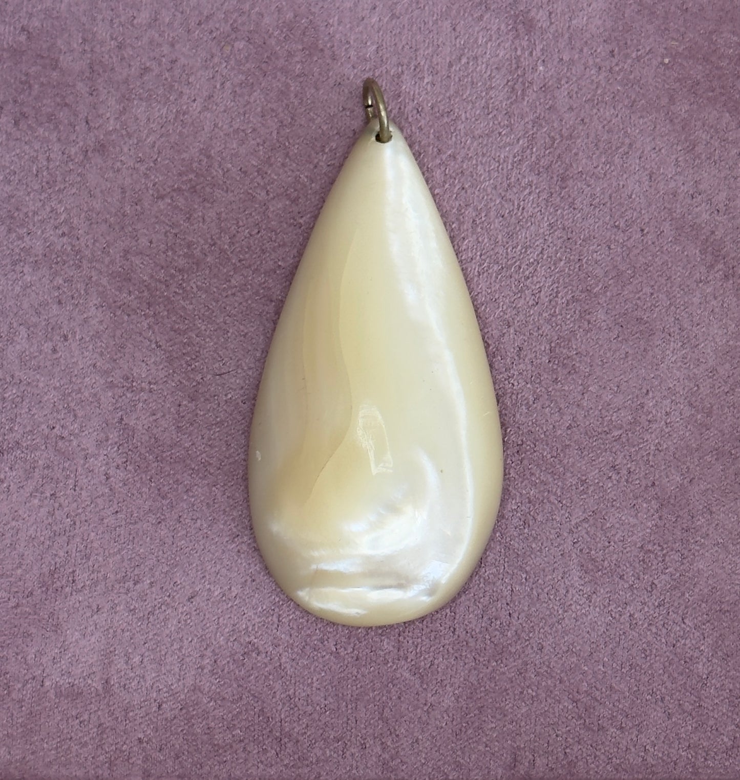 Vintage Large Mother of Pearl Teardrop Pendant - RARE Hawaii Estate Piece