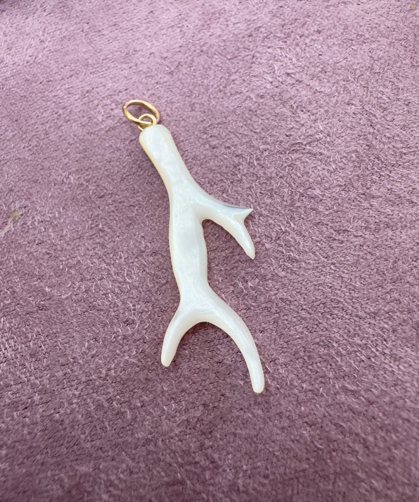 Vintage Estate 14K Yellow Gold Mother of Pearl Branch Coral Antler Charm Pendant