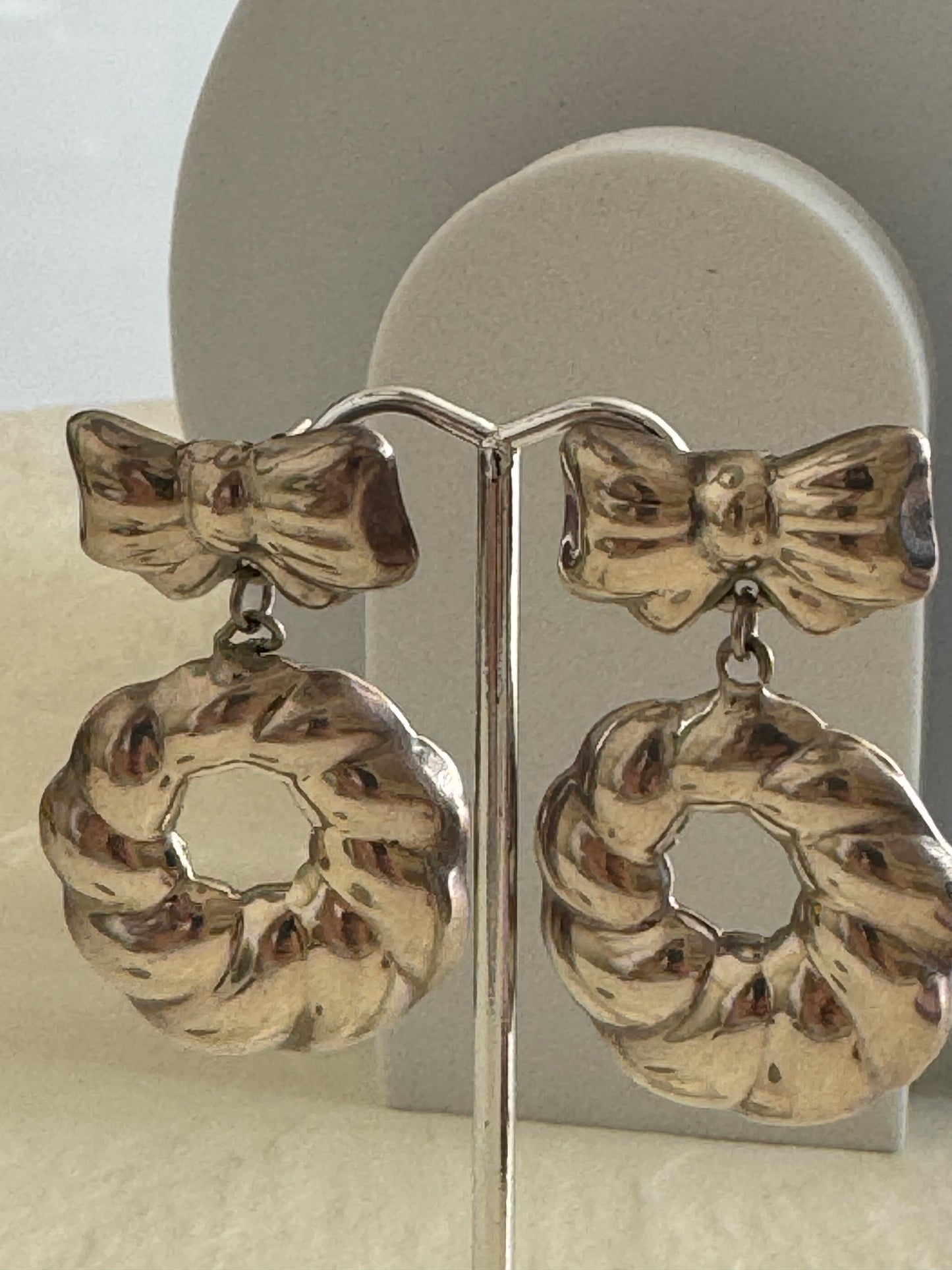 Estate Vintage Mexican Sterling Silver Bow Shrimp Hoop Earrings TV-52 Marked 925 Mexico