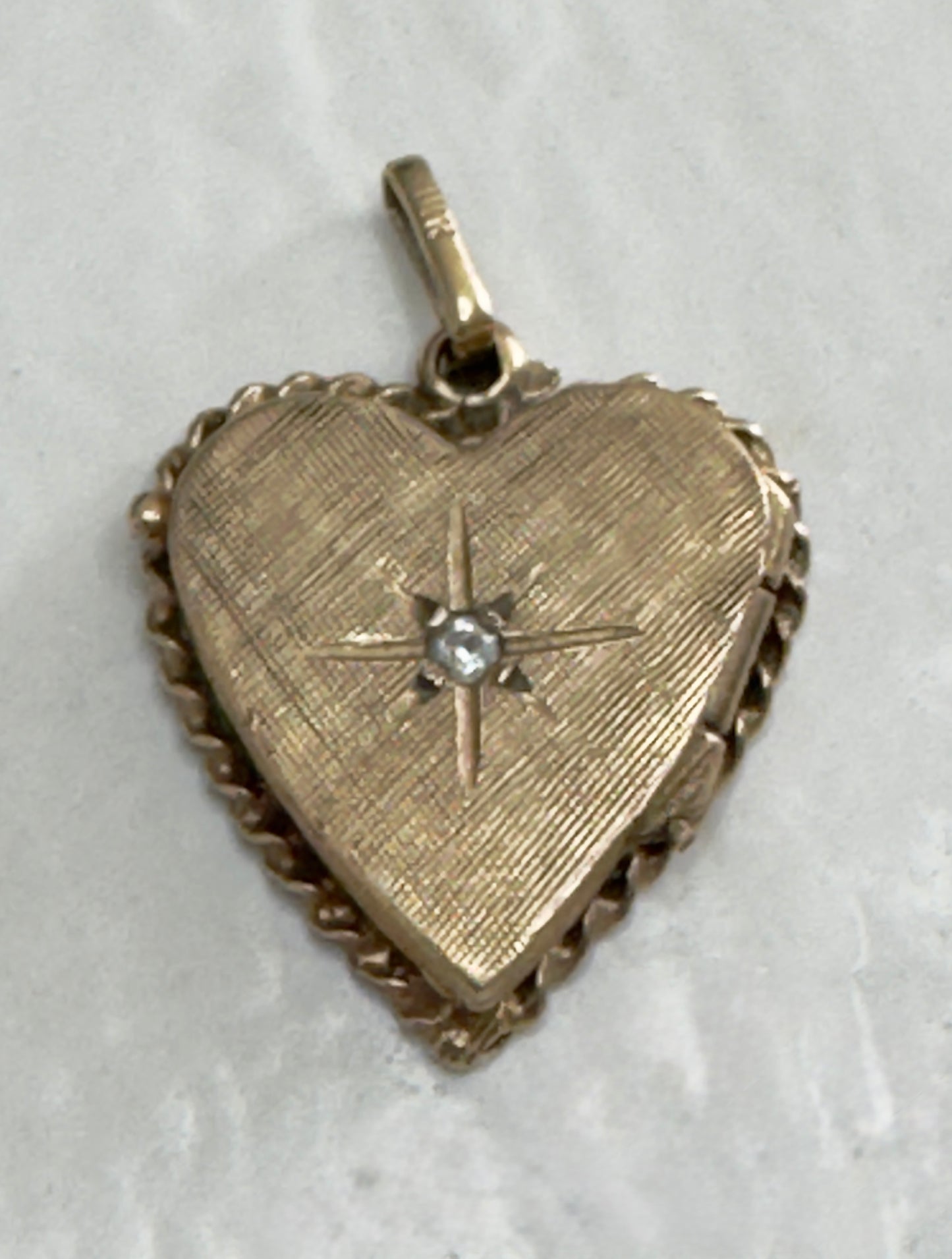 Vintage Estate 14K Yellow Gold Heart Locket with Diamond Chip - 1950s-1960s