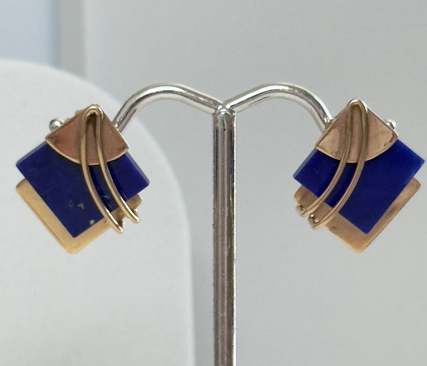 Estate 14K Gold Lapis Lazuli Stud Earrings with Gold Flakes - Fine Jewelry Post Earrings