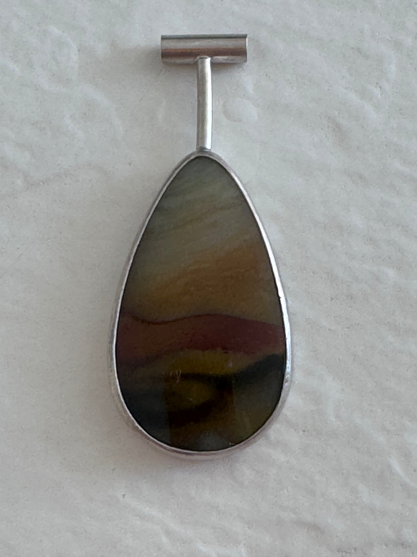 Estate vintage sterling silver picture jasper pendant with modernist bezel setting showing natural earth-tone banding, 17g weight