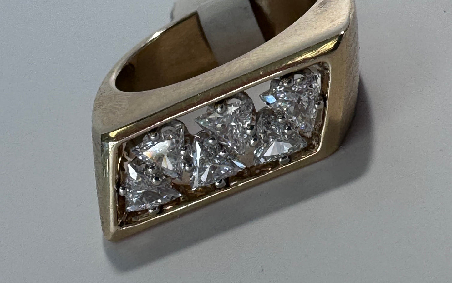 Bold Estate 14K Gold 1950s Diamond Band Ring Trilliant Cut