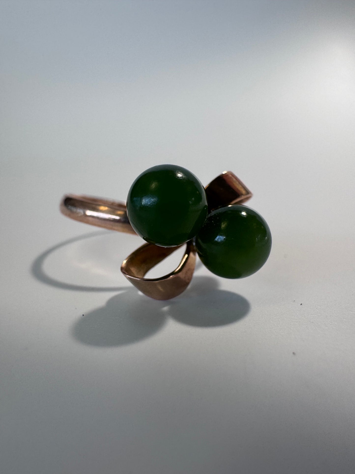 Estate 14K Gold Modernist Bow and Jade Sphere Ring