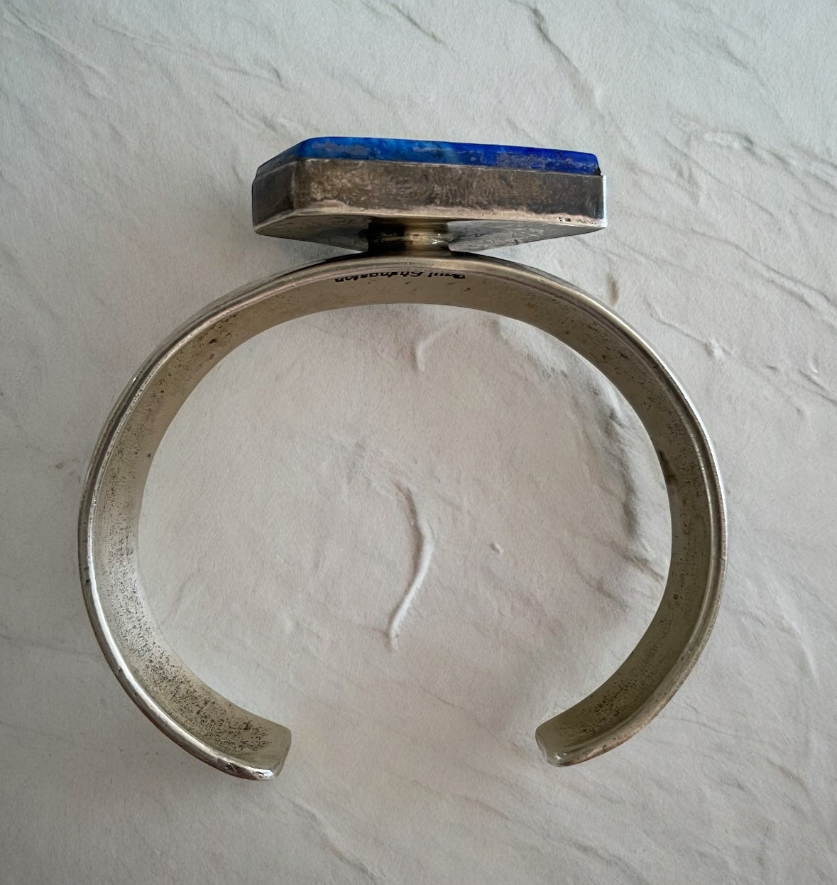 Paul Livingston sterling silver cuff bracelet with lapis lazuli stone in contemporary geometric setting