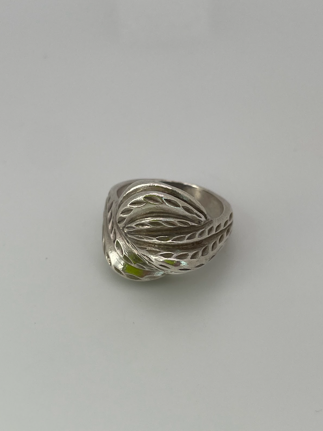 Vintage Sterling Silver Swirl Ring