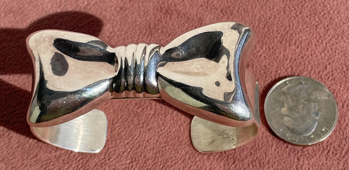 Vintage Los Ballesteros Big Bow Cuff Bracelet