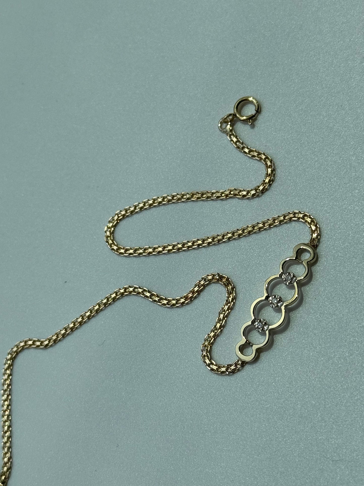 Vintage Estate Mod Overlapping Circle Anklet in 14k Gold and Diamonds
