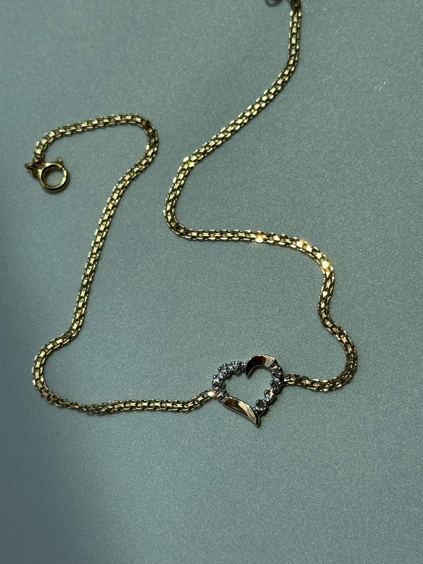 Vintage Estate Deadstock Diamond Heart Anklet in 14k Gold