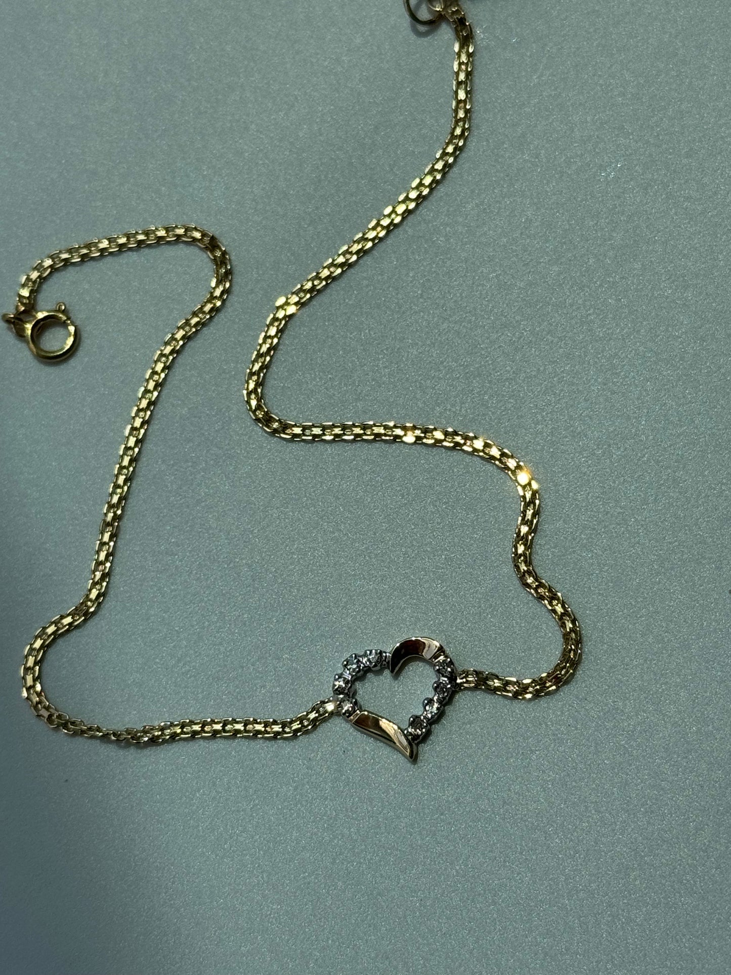 Vintage Estate Deadstock Diamond Heart Anklet in 14k Gold