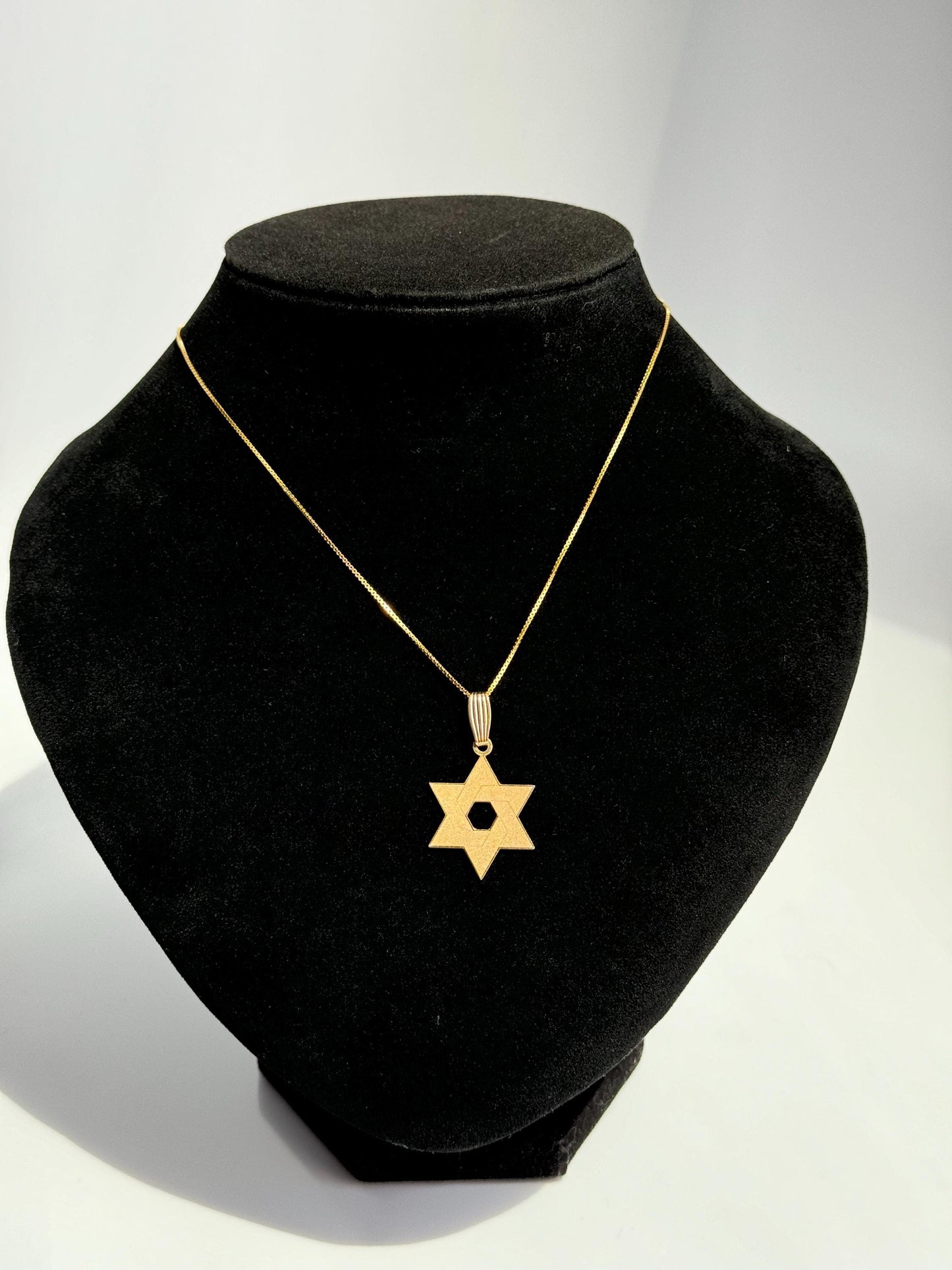 Vintage Estate Laser Engraved 14k Star of David Pendant