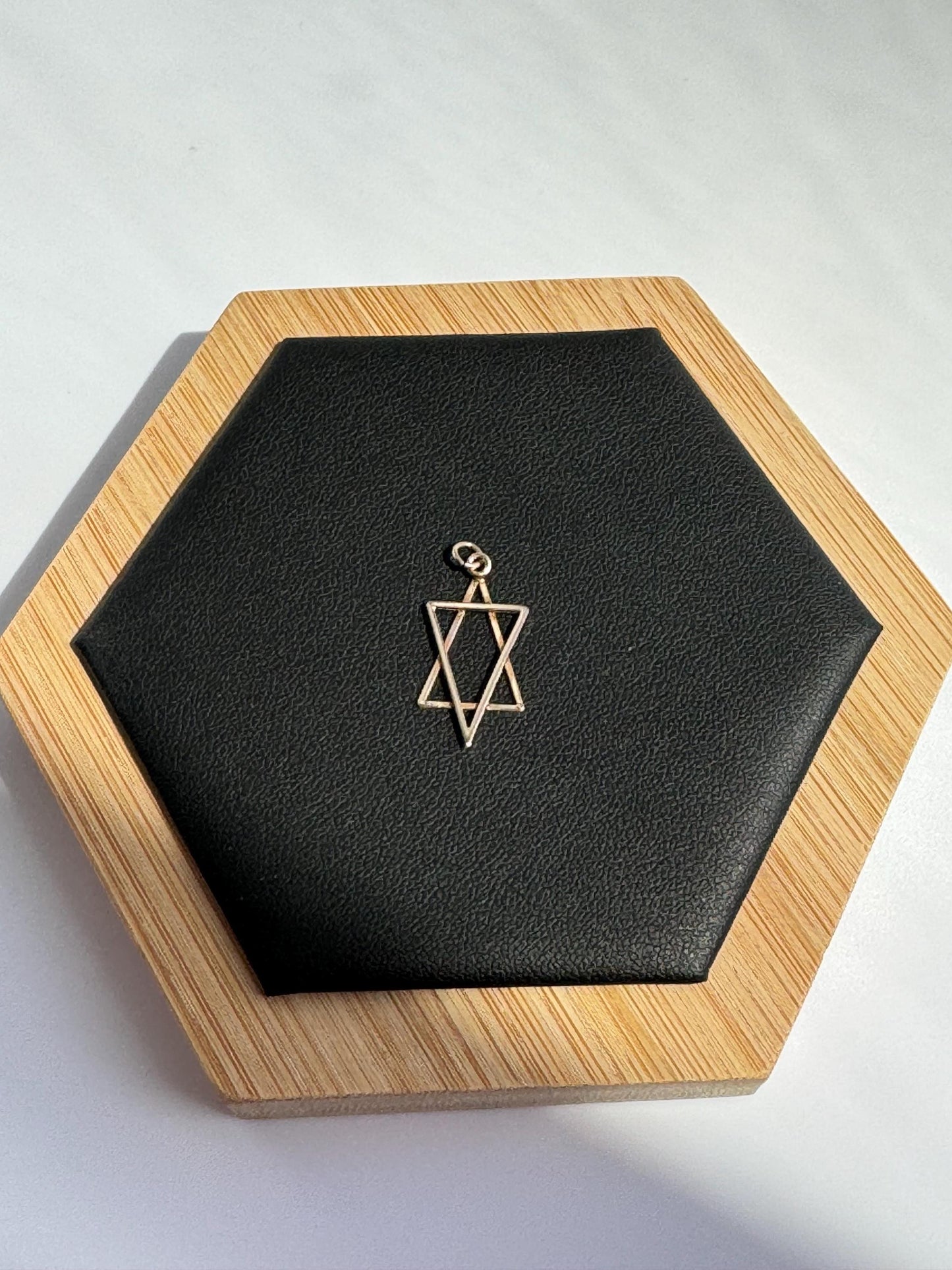 Vintage Estate 9k Star of David Pendant