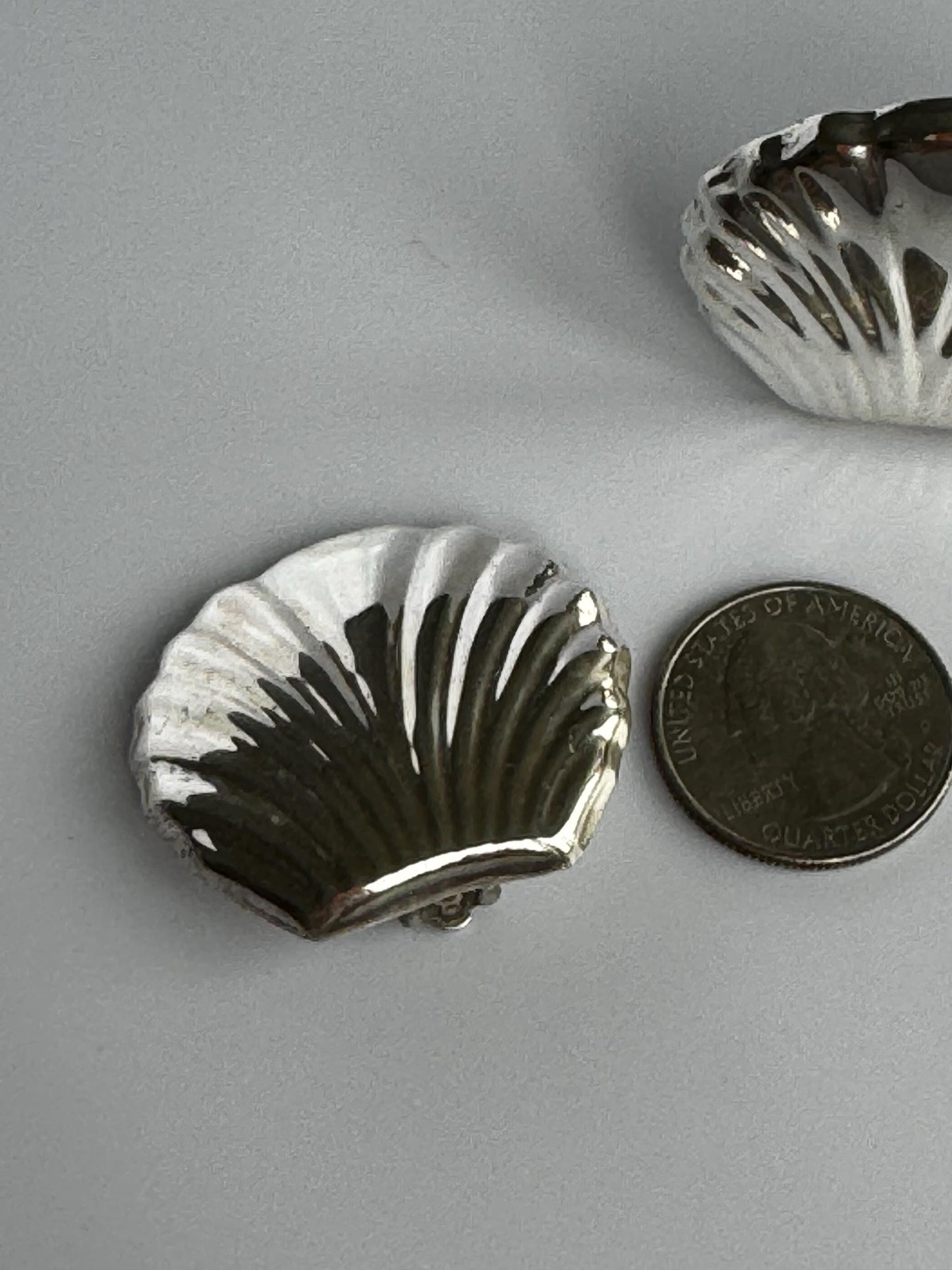 Large Vintage Seashell Earrings by Los Ballesteros Clip Style