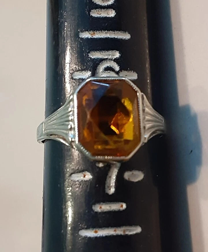 10K white gold ring with octagonal cut citrine stone featuring Art Deco geometric detailing