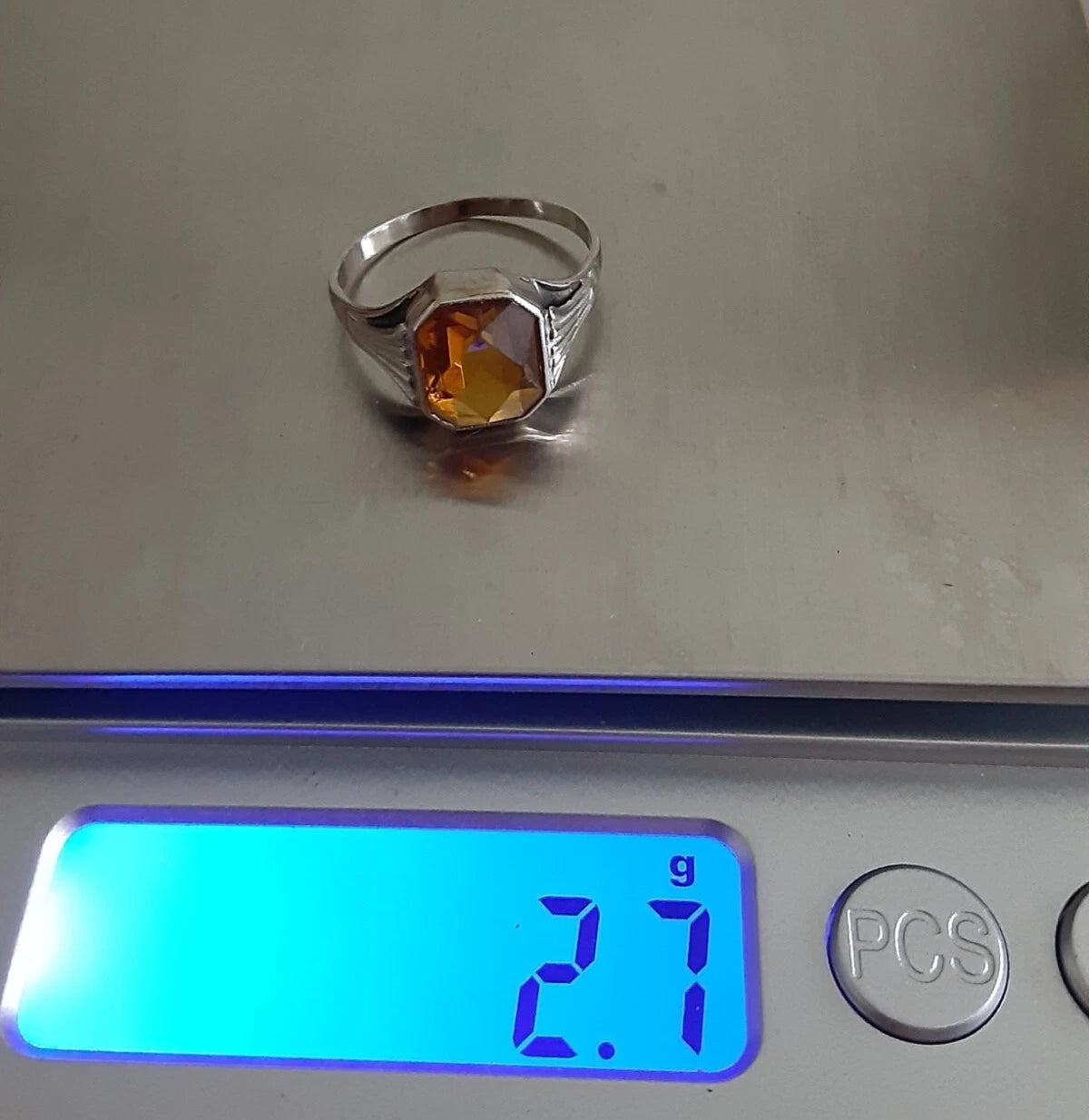 10K white gold ring with octagonal cut citrine stone featuring Art Deco geometric detailing