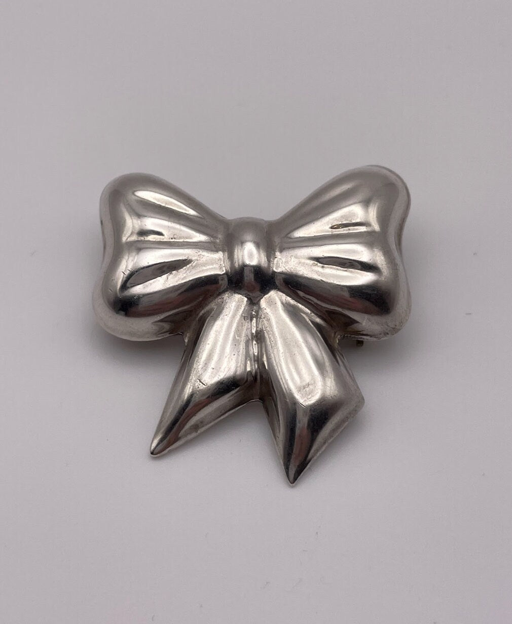Vintage Puffy Bow Pendant Pin Brooch Combo from Taxco Mexico