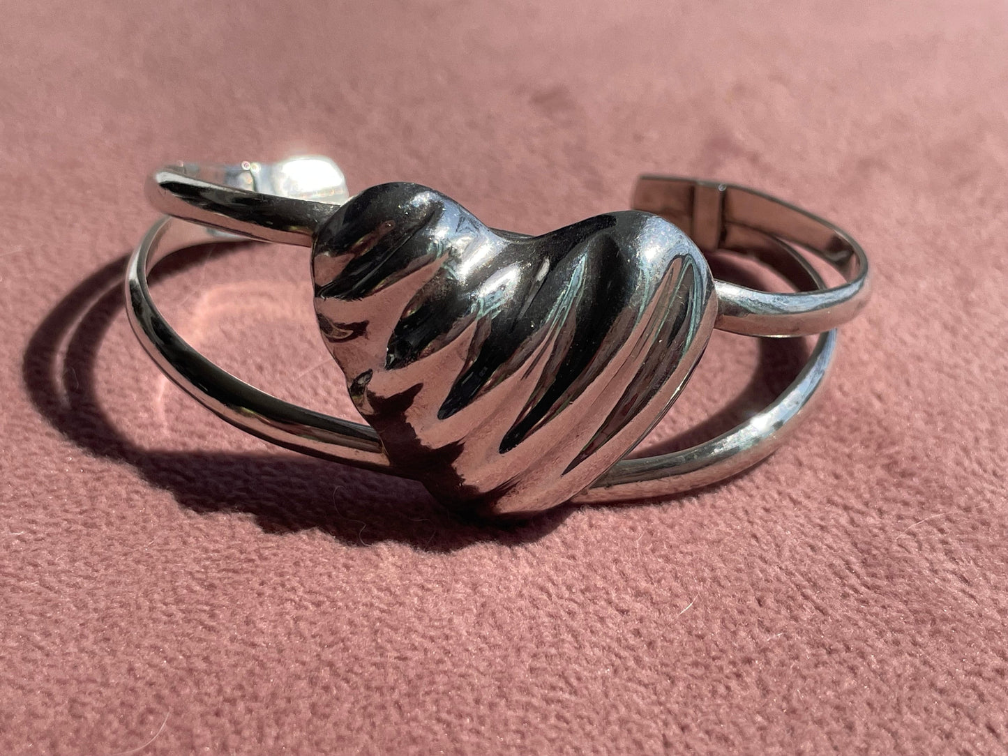 Vintage Sterling Silver Ribbed Heart Cuff Bracelet