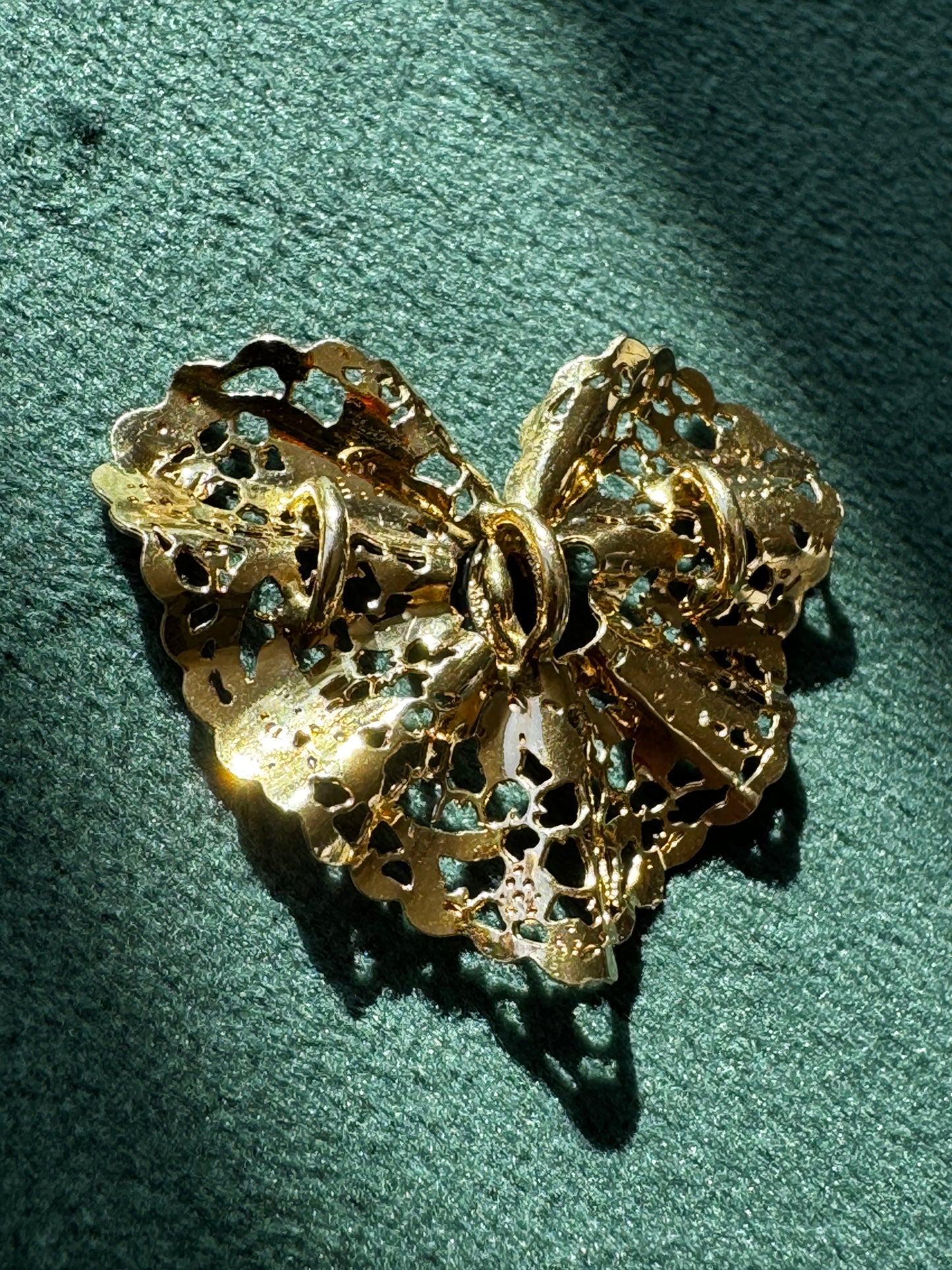 Estate Vintage 1980s 14K Gold Sapphire Heart Slide Pendant - Pierced Filigree Design