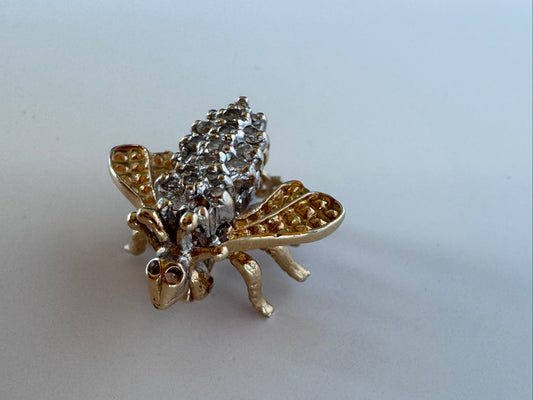 Estate 14K gold bee brooch with diamond-encrusted body and textured wings, vintage insect pin jewelry
