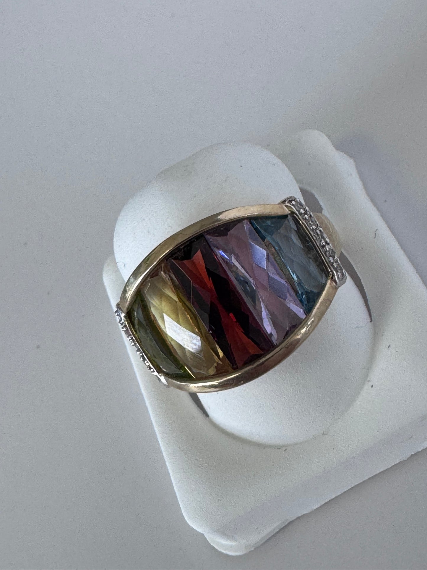 Estate 10K Gold Rainbow Multicolor Gemstone Shield Ring