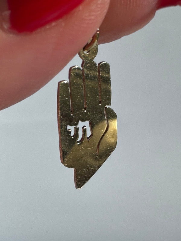 Modern Hamsa 14k