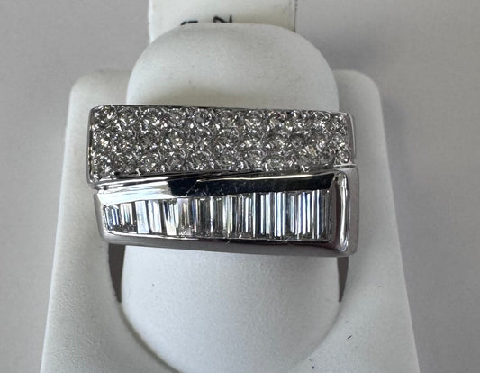 Estate 18K White Gold Geometric Vintage Ring