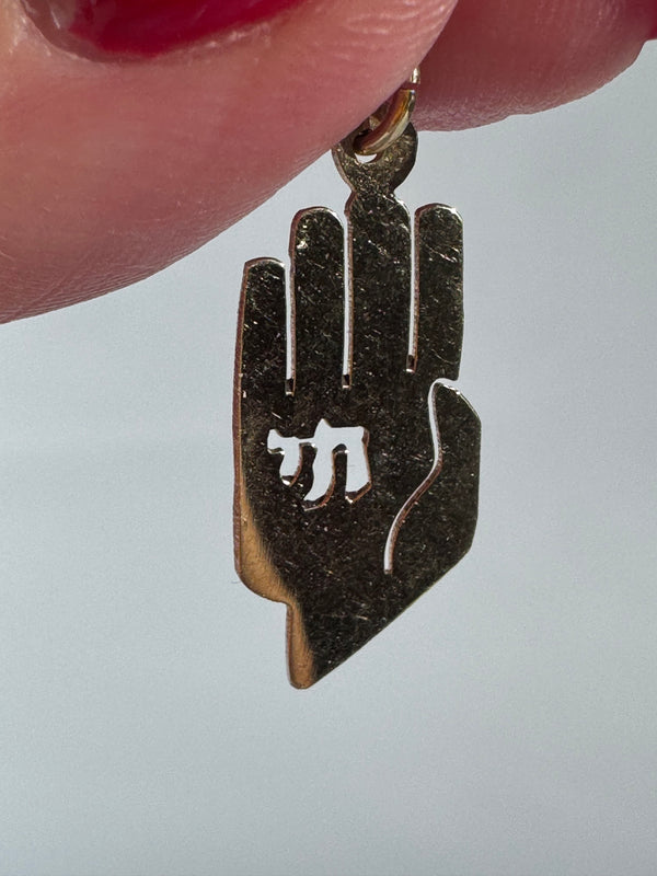 Modern Hamsa 14k