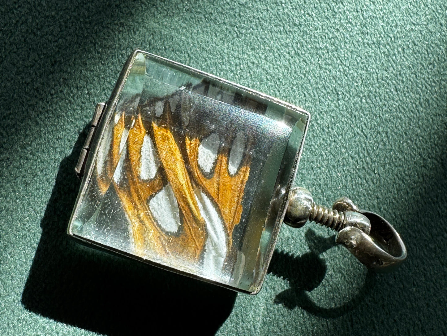 Vintage Real Butterfly Wing Sterling Silver Locket Pendant Square Glass Screw Open Insect Jewelry