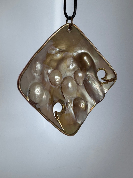 Vintage Large Square Blister Pearl & Mother of Pearl Pendant Necklace - Natural Pearl with Gold Foil Edges