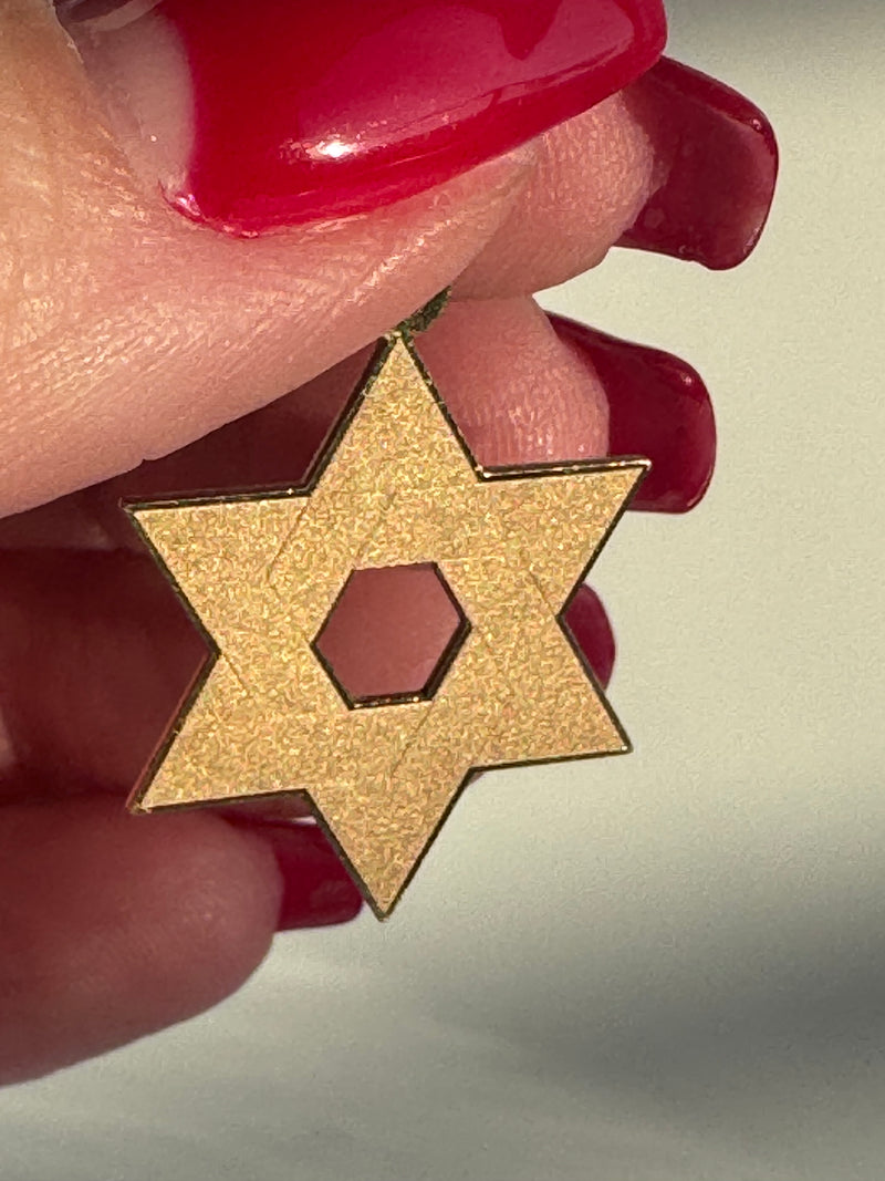 Vintage Estate Laser Engraved 14k Star of David Pendant