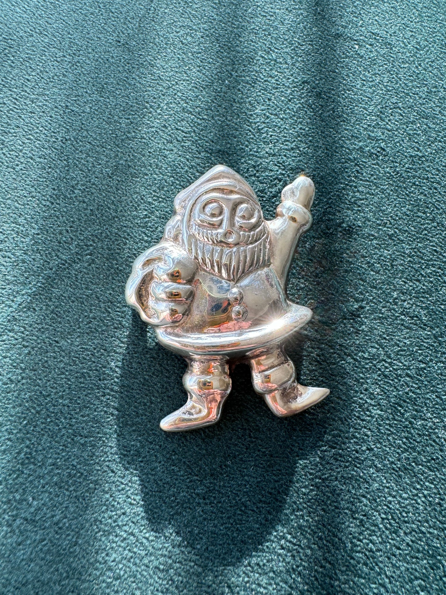 Jolly Old Psycho: Vintage Sterling Silver Santa Brooch Pendant with Deranged Eyes