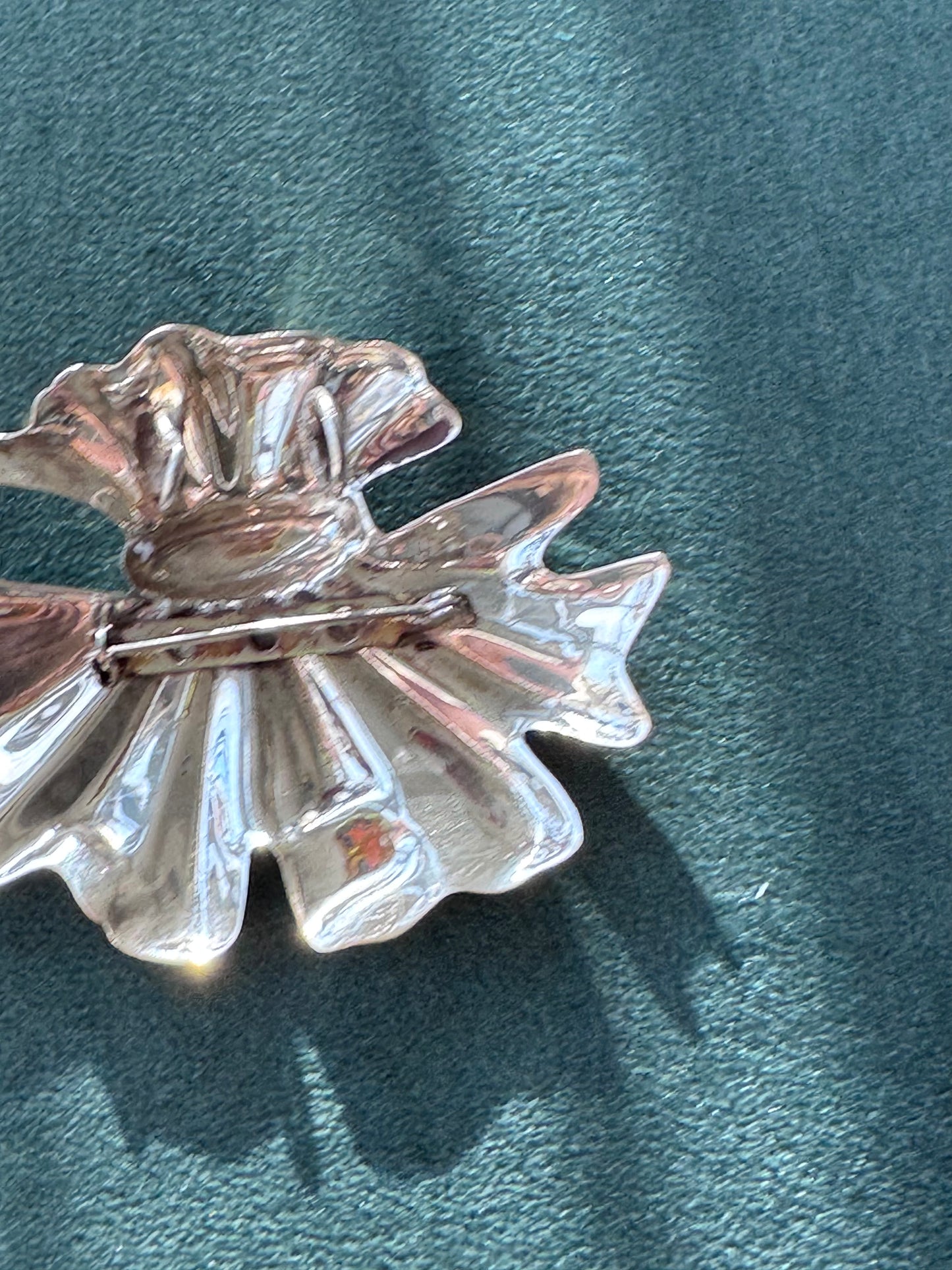 All Tied Up in Taxco: Vintage Sterling Silver Bow Brooch Pendant Empresa Mexico