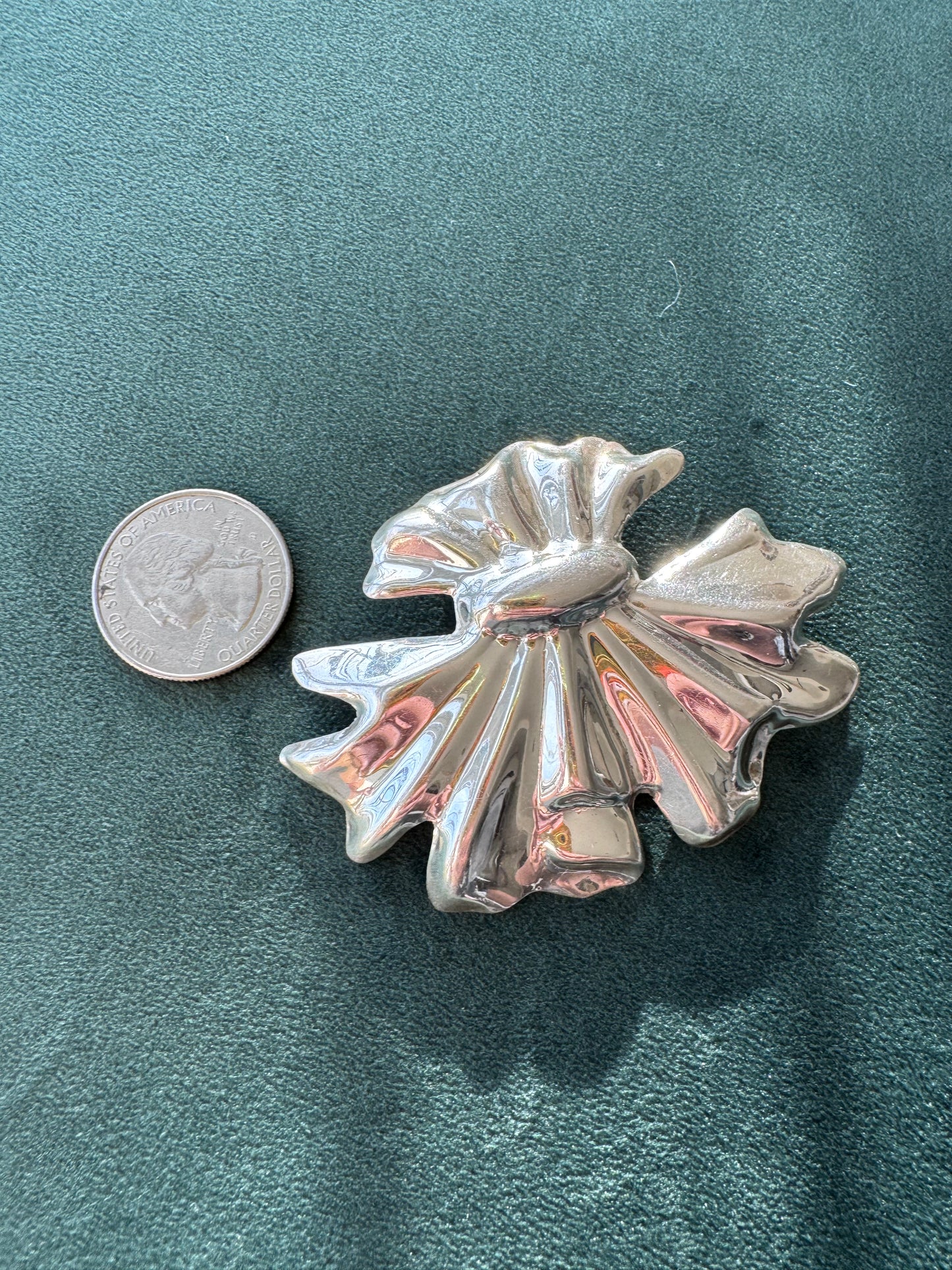 All Tied Up in Taxco: Vintage Sterling Silver Bow Brooch Pendant Empresa Mexico