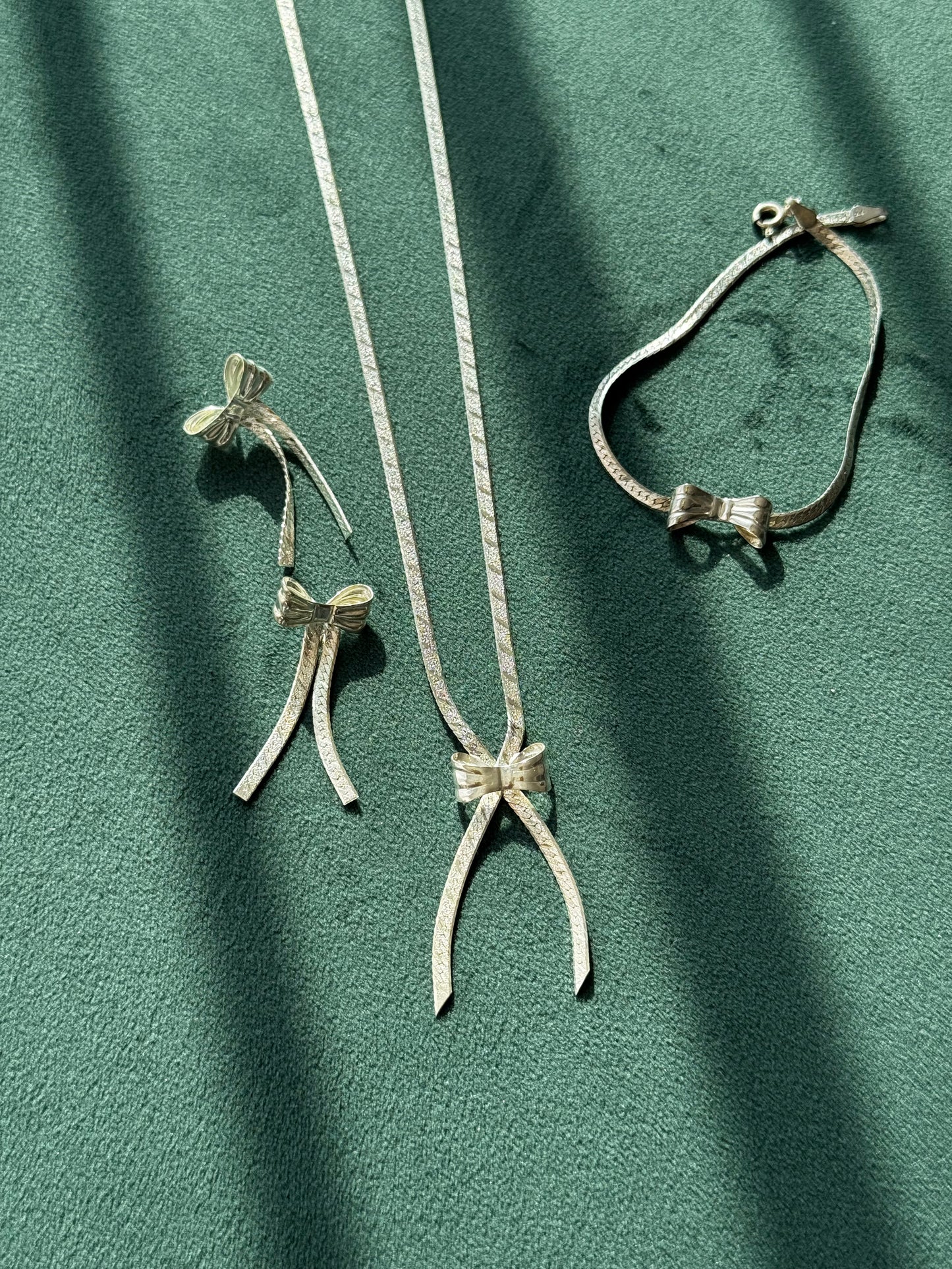 Estate Vintage Italian Sterling Silver Bow Necklace and Bracelet Set Textured Chain