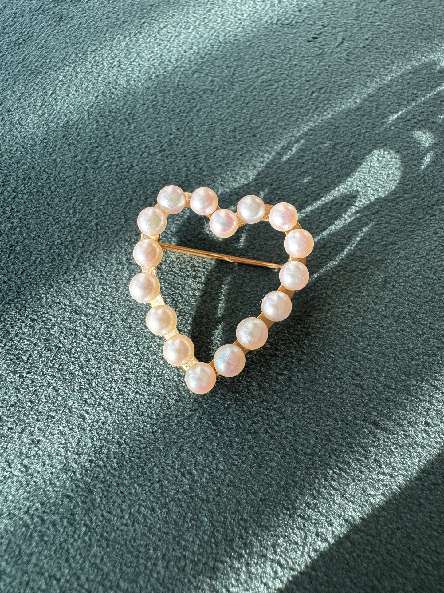 Vintage 14K Gold Cultured Pearl Heart Brooch