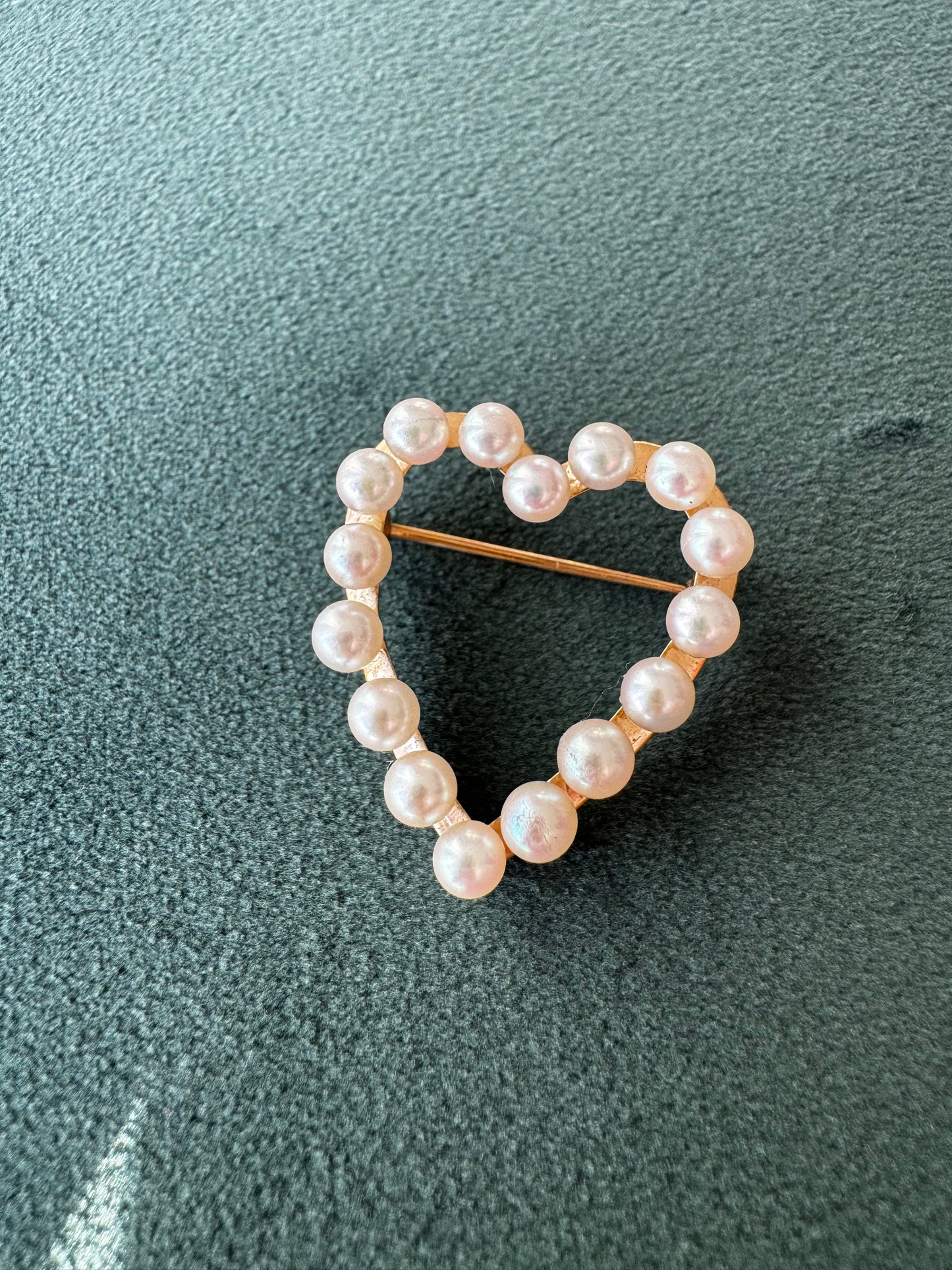 Vintage 14K Gold Cultured Pearl Heart Brooch