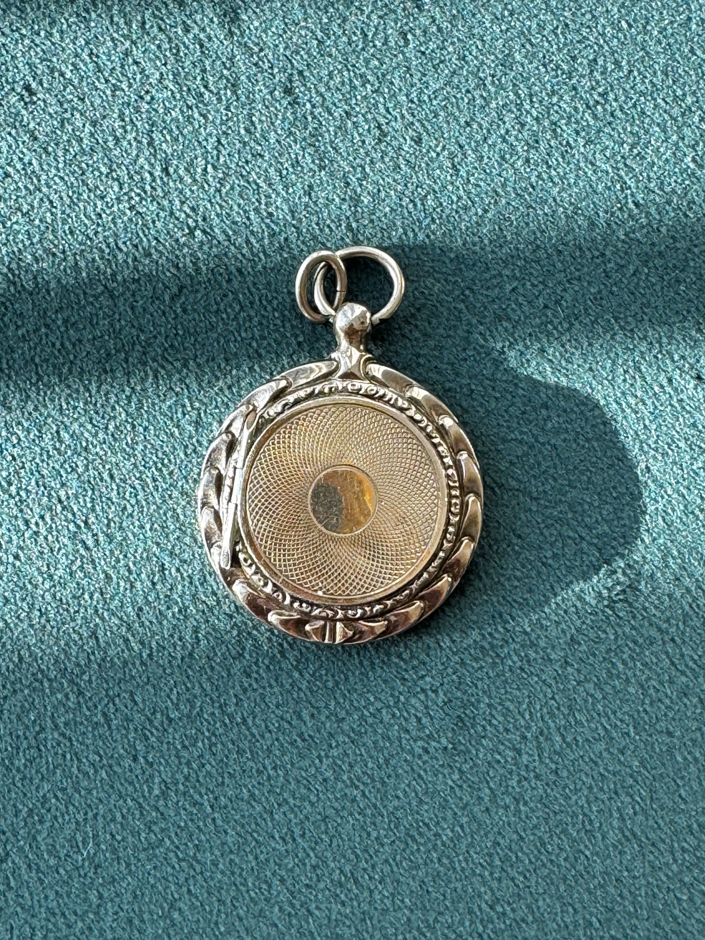 Antique 14K Yellow Gold Engine-Turned Edwardian Locket with Vintage Photo