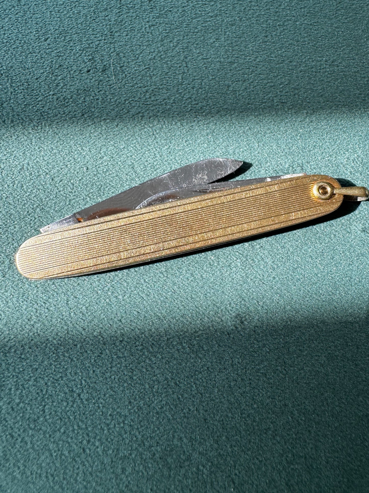 Working Vintage Pocket Knife Pendant - 10K Gold Steel Blade Functional Jewelry