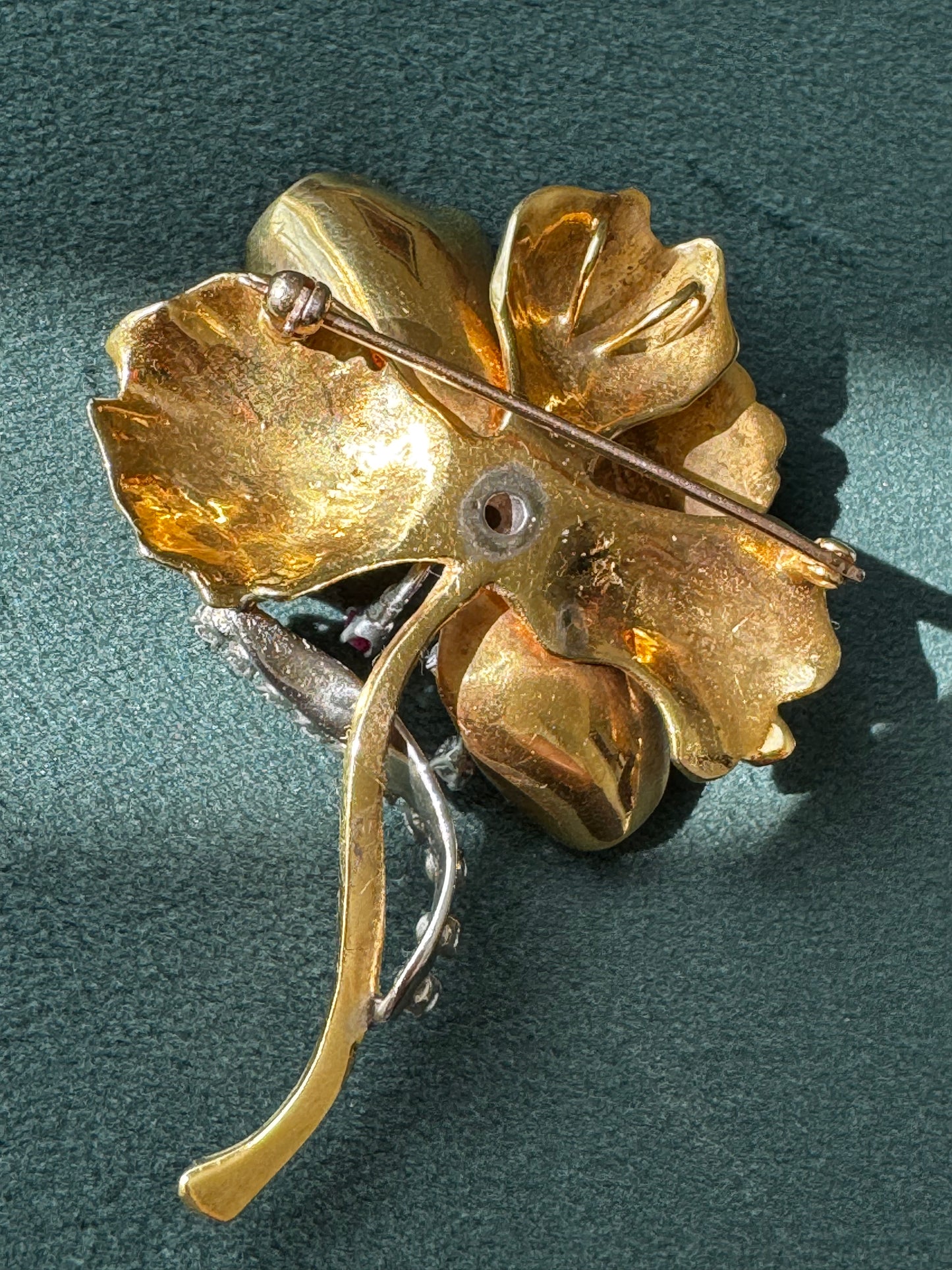 Estate 1950s 18K Gold Ruby Diamond Flower Brooch Pendant